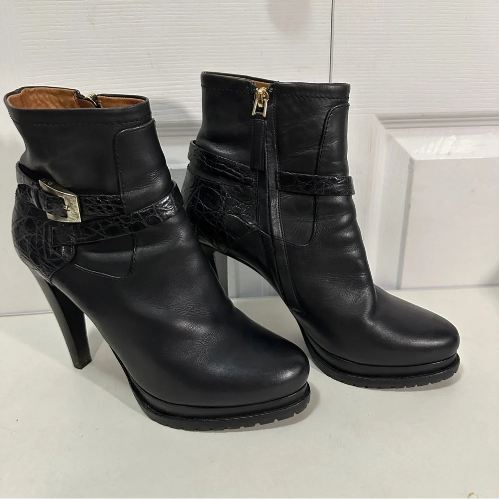 Giorgio Armani Black Ankle Booties - Picture 2 of 9